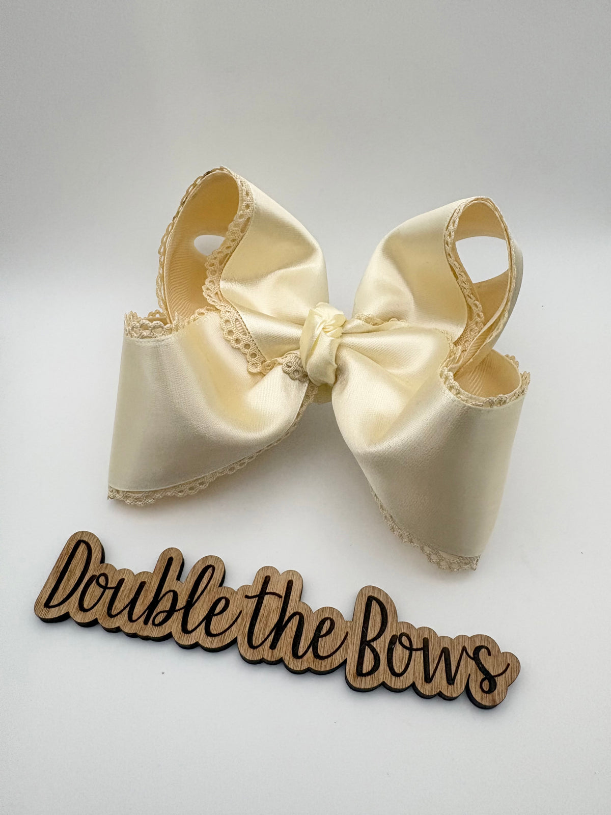 Ivory satin and scallop